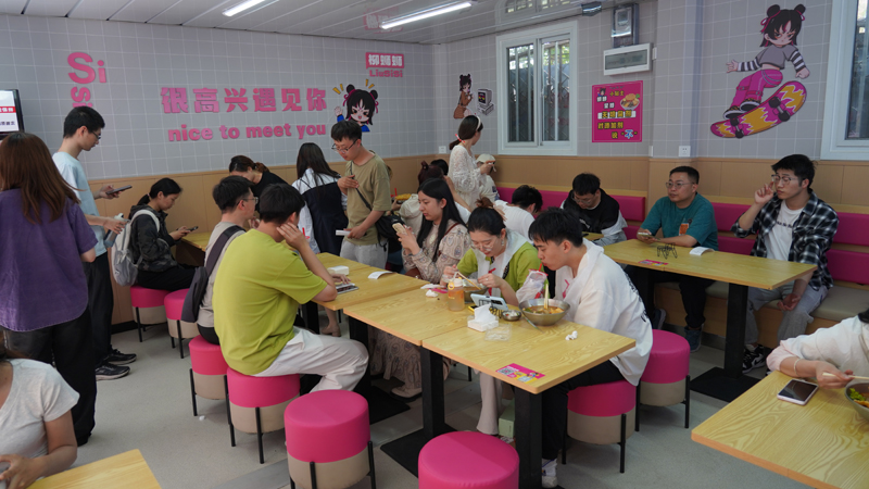正宗螺蛳粉加盟店.jpg