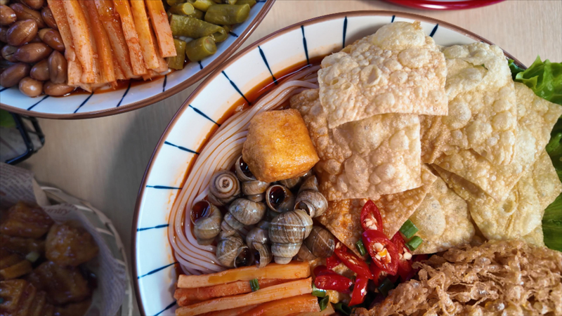 大学食堂加盟螺蛳粉开店.jpg 大学食堂加盟螺蛳粉开店.jpg