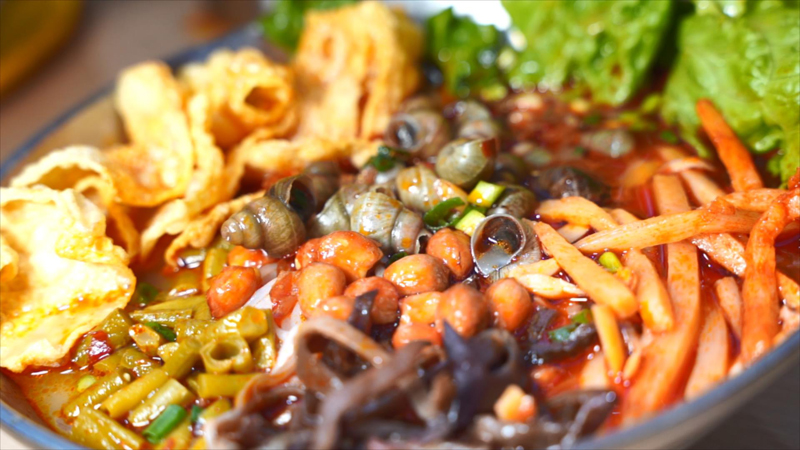 大学食堂加盟螺蛳粉开店.jpg 大学食堂加盟螺蛳粉开店.jpg