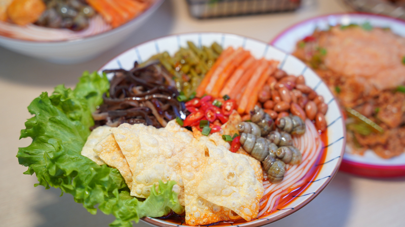 大连螺蛳粉加盟店.jpg 大连螺蛳粉加盟店.jpg