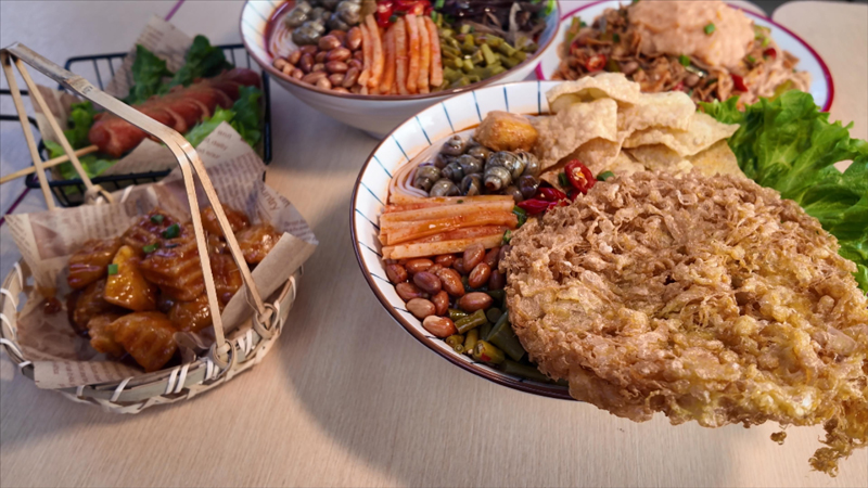 大连螺蛳粉加盟店.jpg 大连螺蛳粉加盟店.jpg