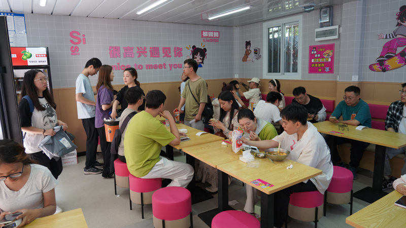 螺蛳粉加盟连锁店.jpg 螺蛳粉加盟连锁店.jpg