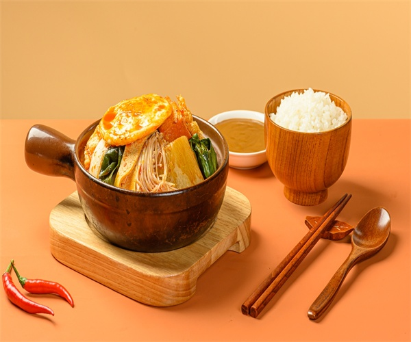 螺蛳粉火锅加盟开店.png